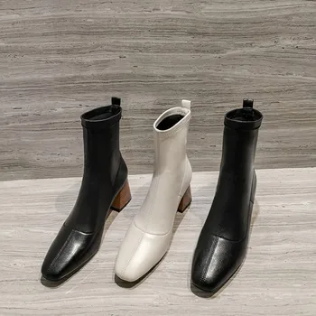 

GPOKHDS 2020 women ankle boots soft microfiber square toe winter short plush square heel high heels female boots size 40