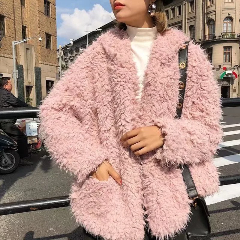 

Autumn Winter Faux Fur Coat Women 2019 Fashion Turn-down Collar Long Sleeve Jacket Women Teddy Outwear Casual Warm Soft Overcoat
