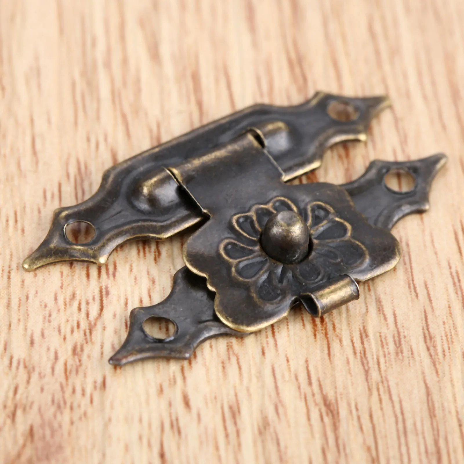 10Pcs Box Latch Hasps Antique Iron Jewelry Padlock Hasp Locked Wooden Wine Gift Box Handbag Buckle Hardware Accessories 30x18mm