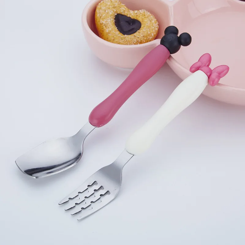 Pink And White Прекрасный мультфильм из нержавеющей стали Микки Минни вилка дети столовая посуда набор ребенок Мягкие силиконовые ручки столовые приборы для детей - Цвет: Pink And White