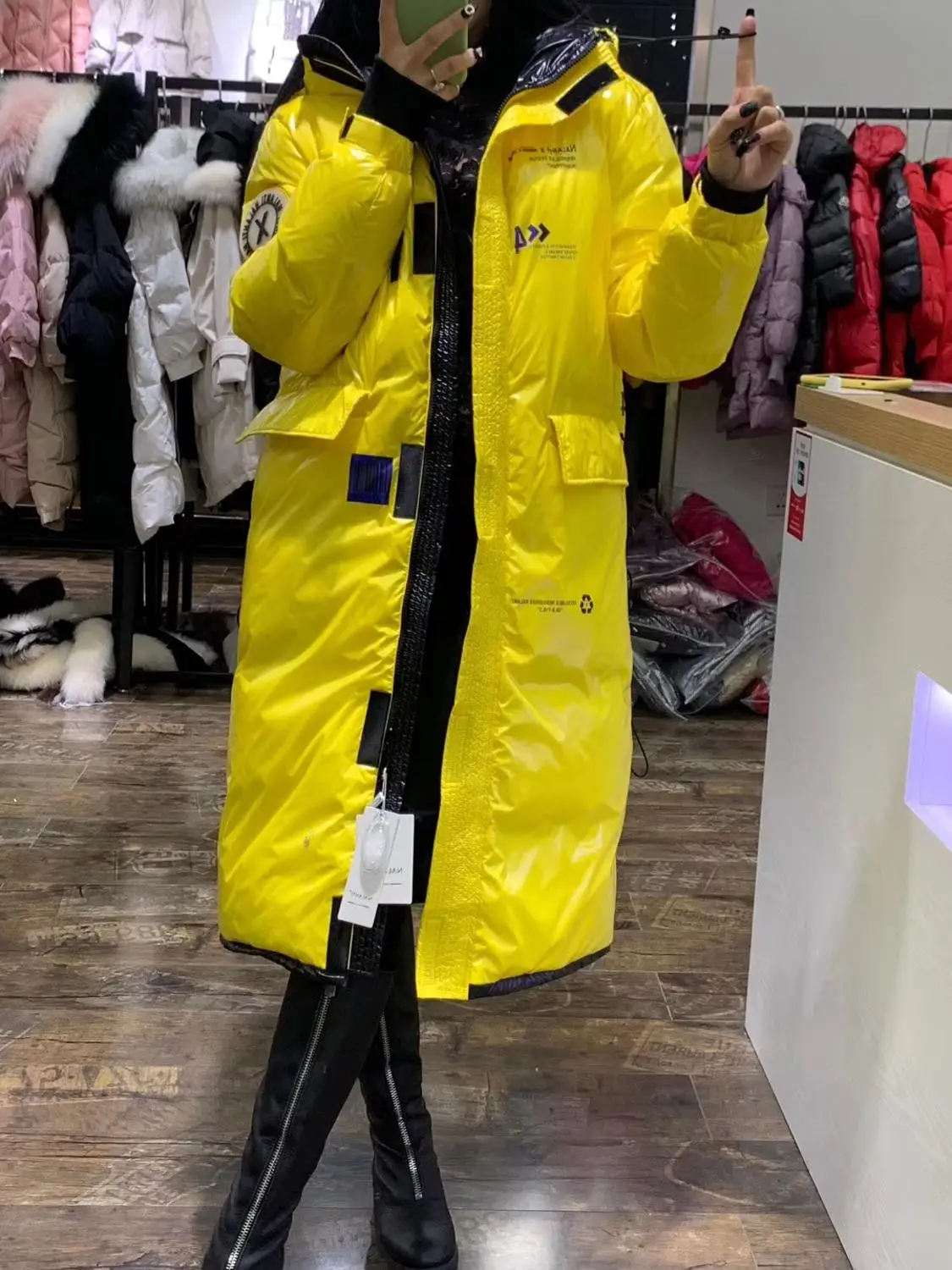 

Women Hooded Down jacket Yellow Red Long Thick section winter white duck down jackets Large size winter coat