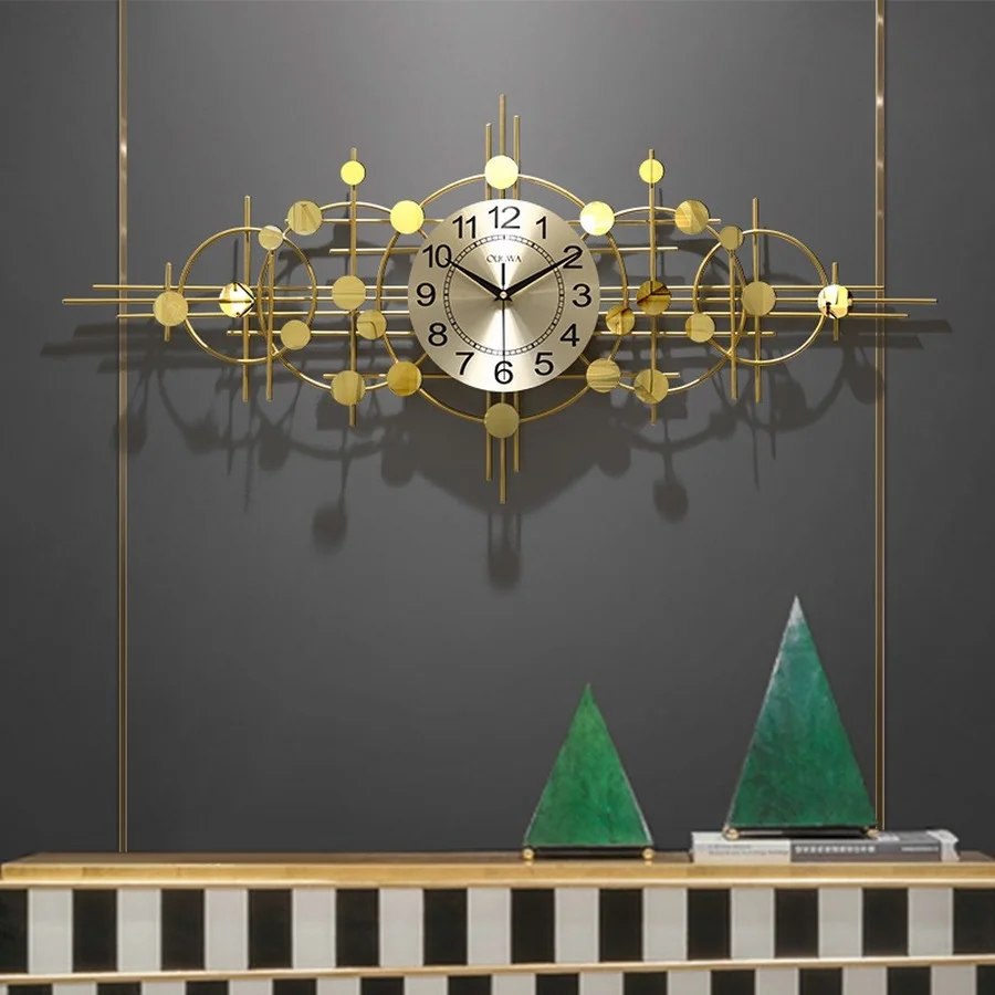 

Large Luxury Metal Creative Wall Clock Numbers Minimalistic Modern Silent Wall Clock Gold Color Wandklok Wall Decoration AH50WC