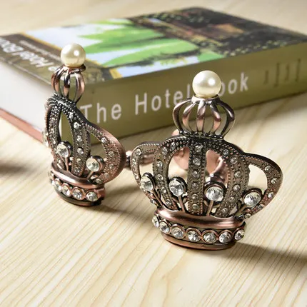 2Pcs/Set Europe High-end Curtain Hooks Holder Hanger Holdback Wall Coat and Bat Hooks Belt Ball Curtain Tassel Tieback Curtain - Цвет: Red-2pieces