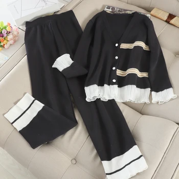 

Korean Autumn Winter 2020 Women Black 2pc Set Suit Elegant V-neck Single Breasted Patchwork Knit Blouse + Knitted Pants 2pcs Set