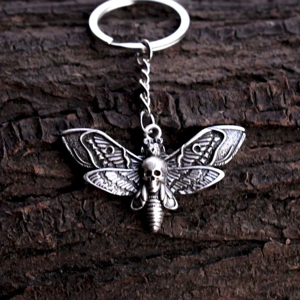 Брелок SanLan dead head skull moth