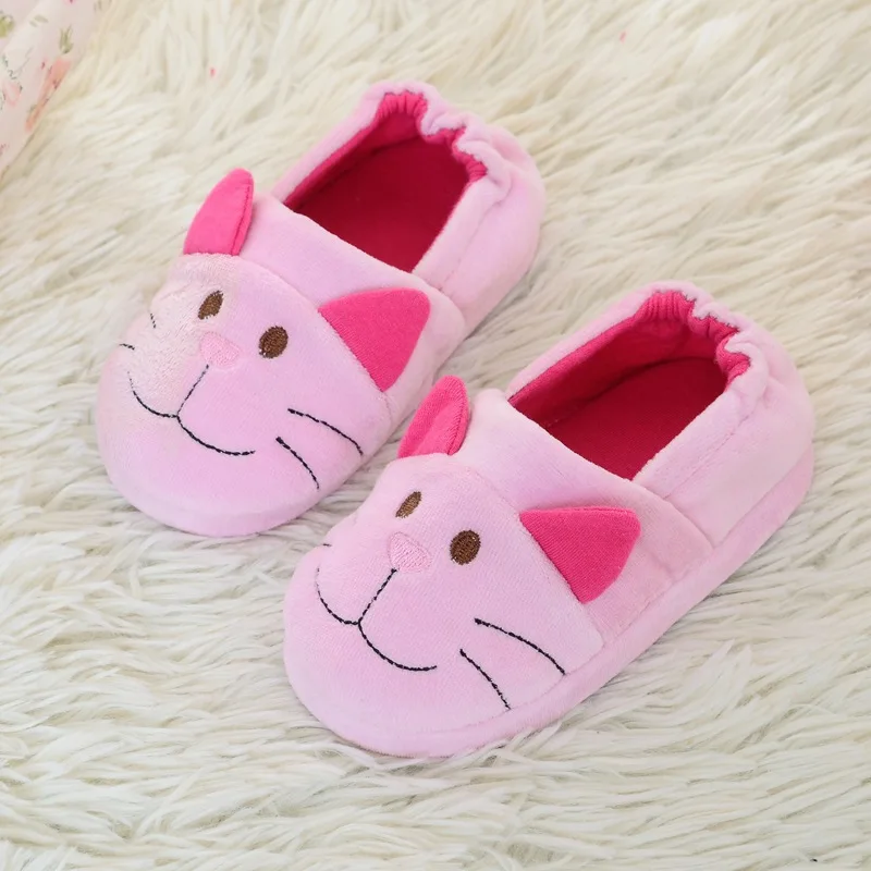 Тапочки для маленьких девочек; тапочки для малышей; зимняя плюшевая теплая Домашняя обувь для детей с героями мультфильмов; Детская домашняя обувь; обувь для щенка, кролика, панды, кота - Цвет: Pink 7