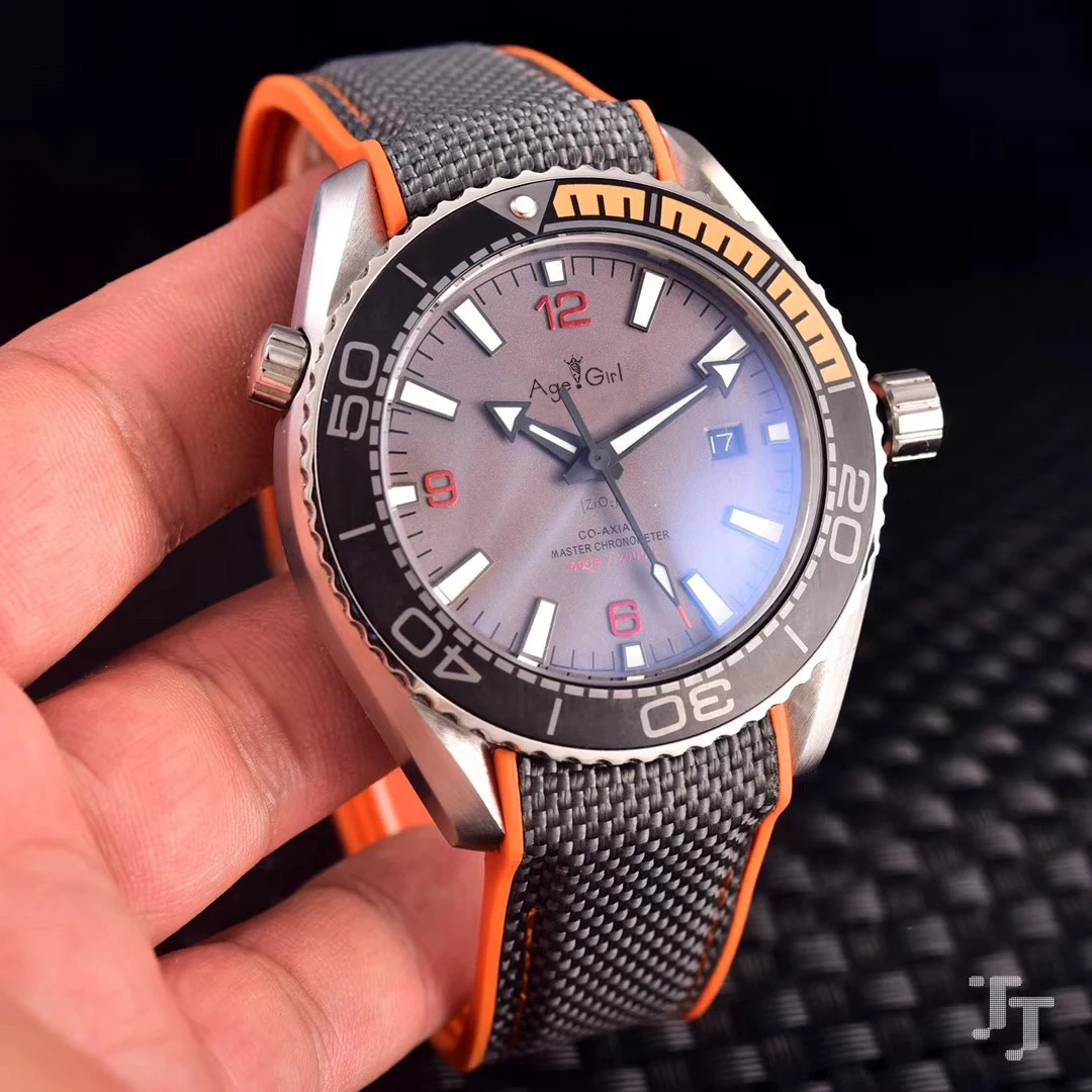 

Luxury Brand New Men Automatic Mechanical Waterproof Black Ceramic Bezel Stainless Steel Sapphire Canvas Leather Watch 007 AAA+