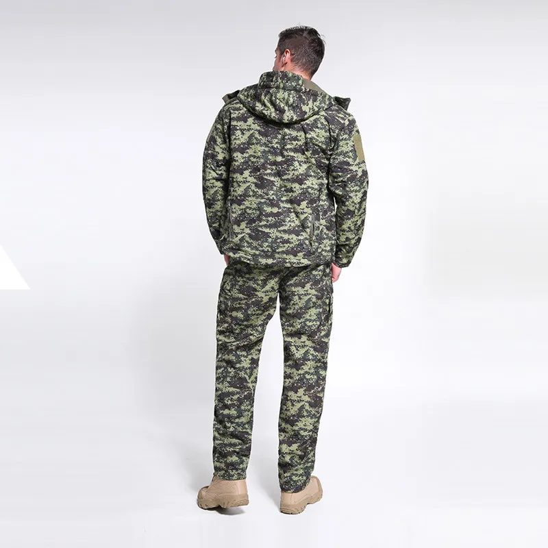 Tactical Outdoor Shark Skin Soft Cover Raincoat Jacket Sports Camouflage Autumn And Winter Men's plus Velvet Jersey Outdoor Clot