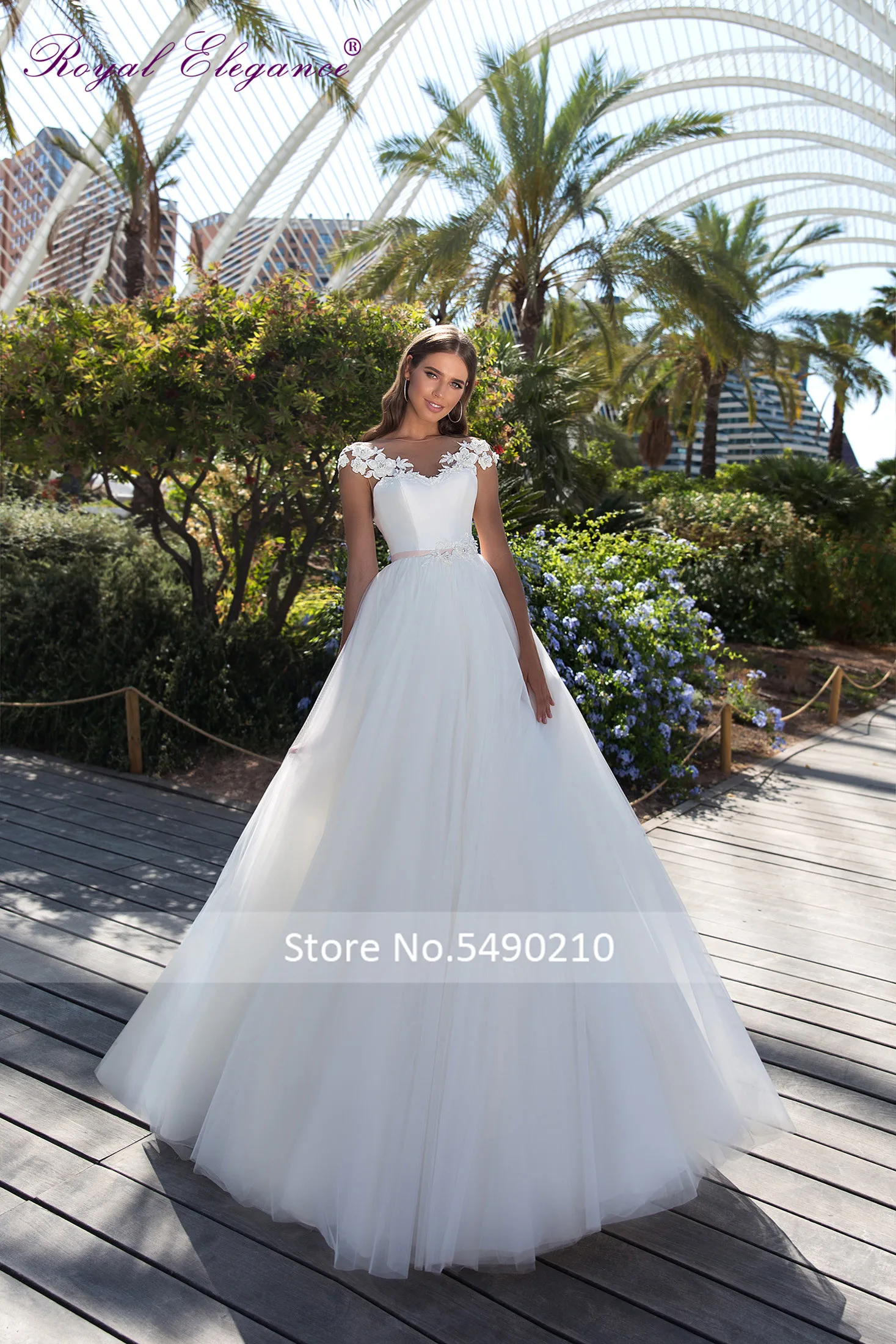 ^Cheap Koninklijke Elegantie Een Lijn Cap Mouw Vestido De Noiva Kralen Kant Applique Satin Lijfje Tule Rok Trouwjurk