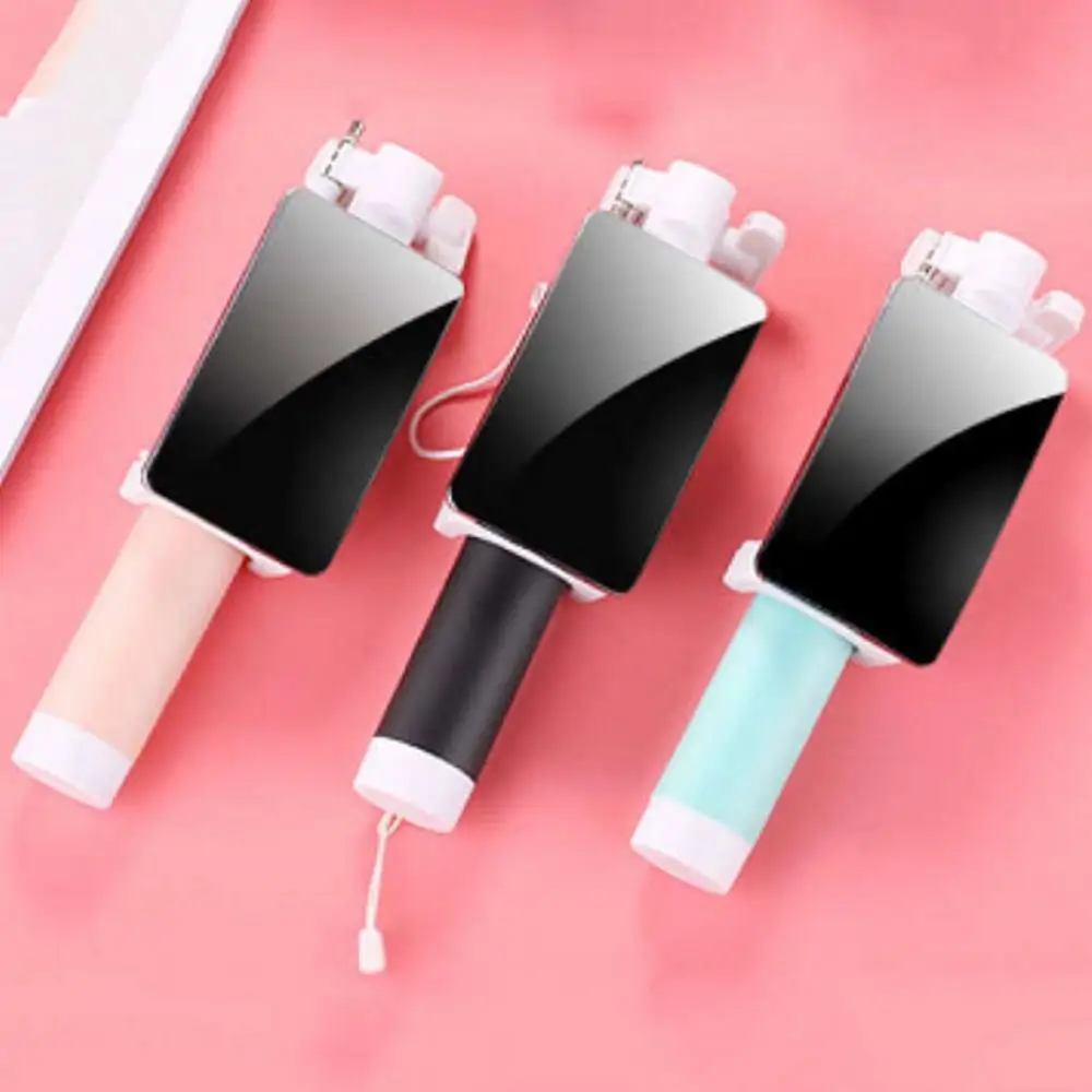 

Extensible Selfie Stick With Bluetooth Controls Built-in & Adjustable Clamp