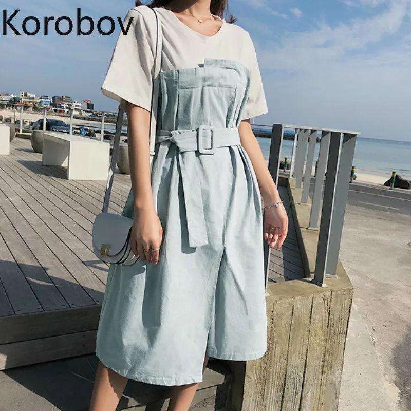 Женское платье с поясом Korobov длинное коротким рукавом и высокой талией в стиле