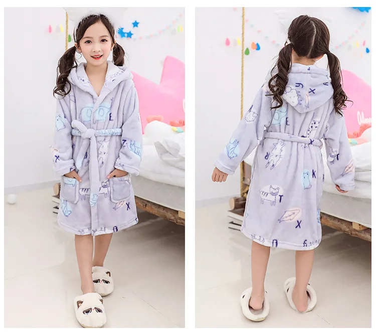 Cartoon Children Flannel Pajamas Boys Girls Robes Soft Thicken Hooded Bath Robes Long Sleeve Warm Lovely Child Home Clothing