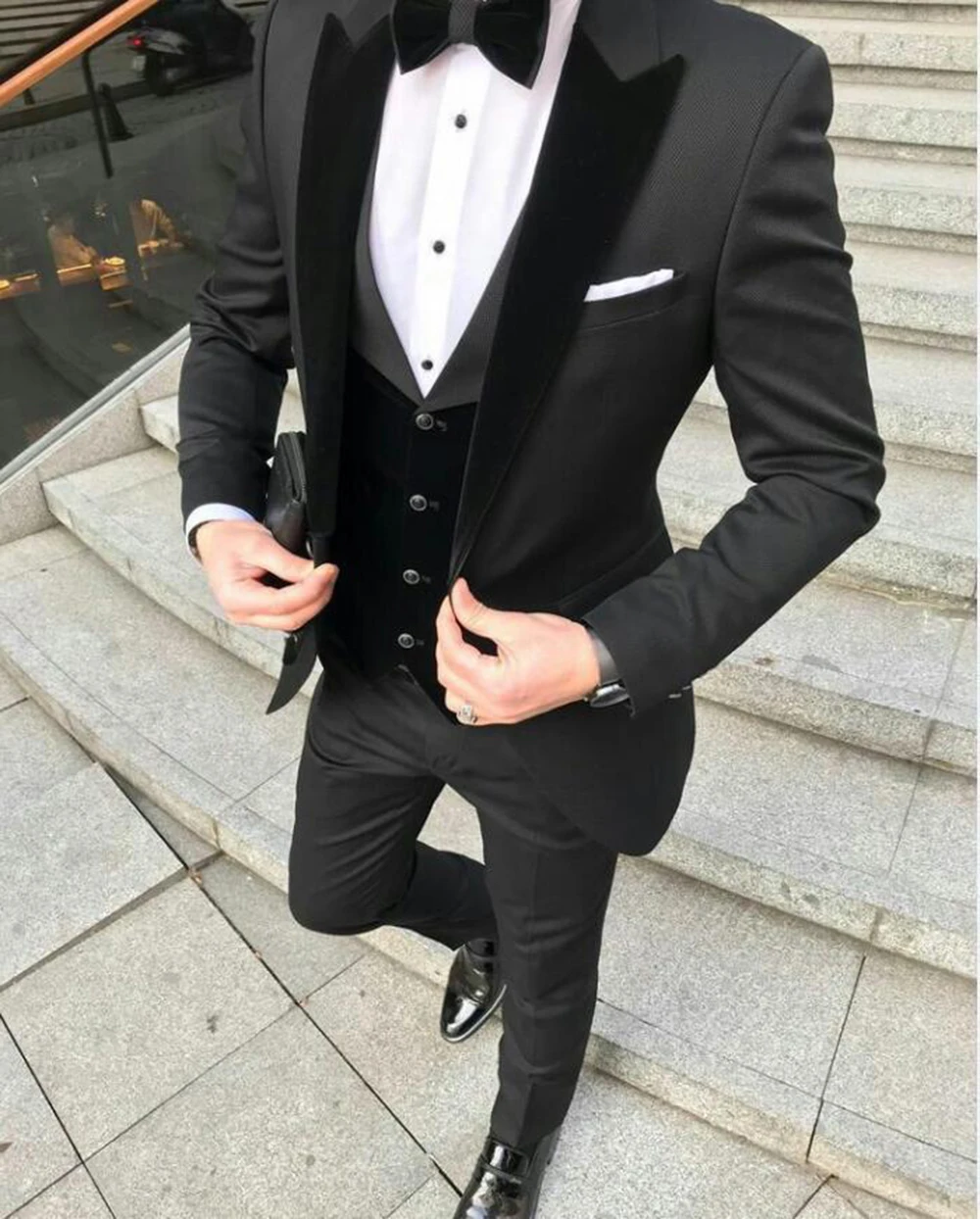 2020 Men's Suit 3 Pieces Casual Slim Fit Black Notch Lapel Vest Best Man Tuxedos For Wedding Party Suits(Blazer+vest+Pants)