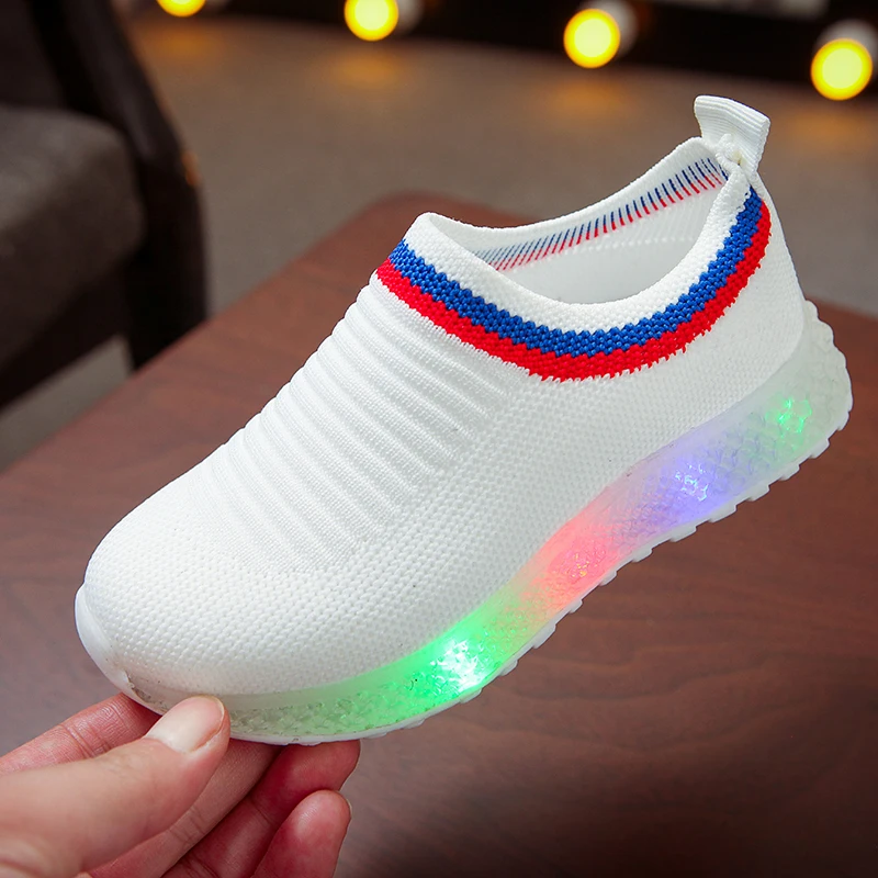 

Children Baby Shoes Kids Led Flash Sneakers Spring Autumn Fashion Sequin Sneakers Girls Princess Lightning Shoes 2019/