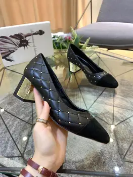 

2020 Women Pumps Designer Brand Luxury Women Shoes 2020 Leather High Heels Pumps Black Heels Ladies Wedding Bride C Brand Shoes