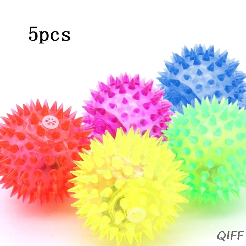 5 Pcs Light-up LED Bite Ball Dog and Cat Flashing Sensory Fun Blinking Spiky Pet Toy | Дом и сад