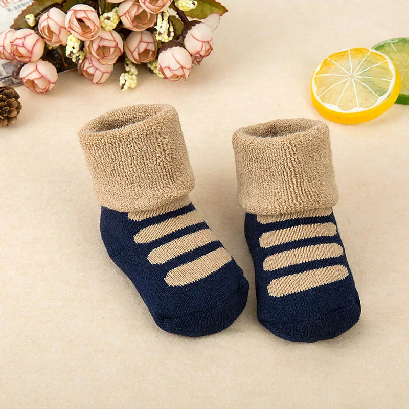 Hylidge/зимние детские рождественские носки детские носки хлопковые милые забавные носки с рисунками для маленьких мальчиков и девочек, махровые носки - Цвет: Navy Blue Stripes