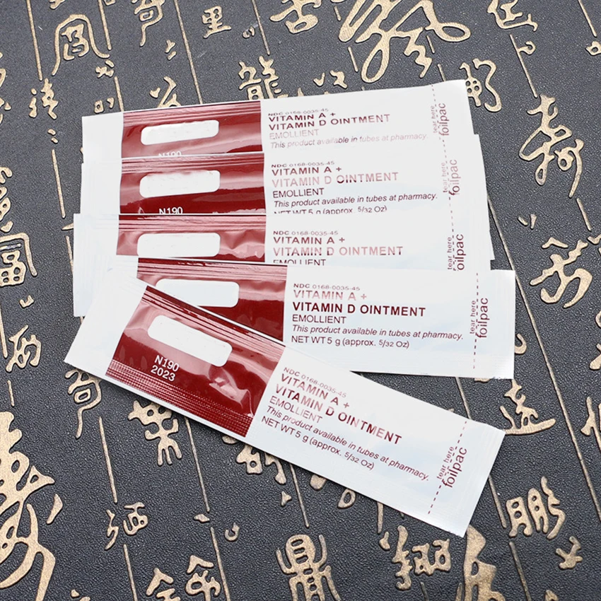 

Tattoo Scar Repair Gel, 100Pcs x 5g Packets Tattoo Aftercare Ointment Vitamin A & D Anti Scar Gel, Tattoo Aftercare Scar Repair