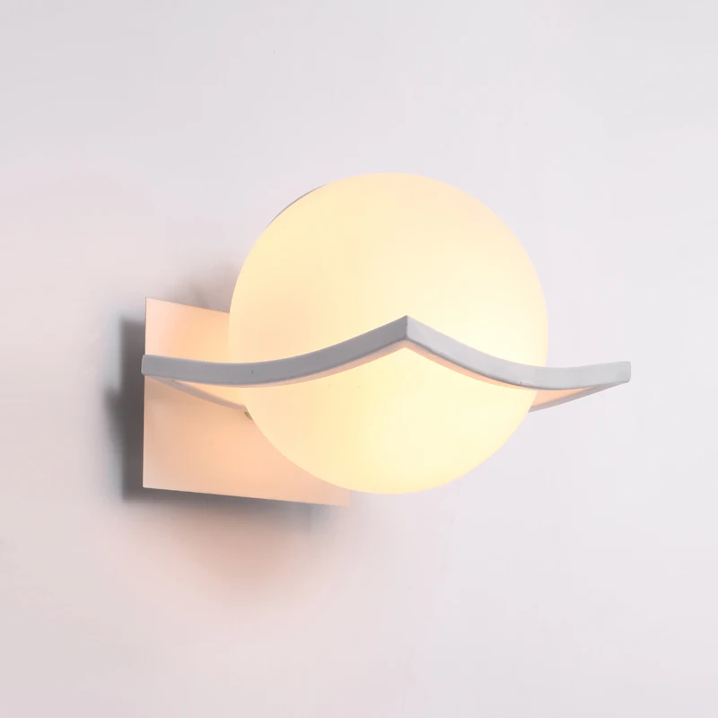 Modern and simple LED wall lamp bedside personality creative round TV living room master bedroom lighting | Лампы и освещение
