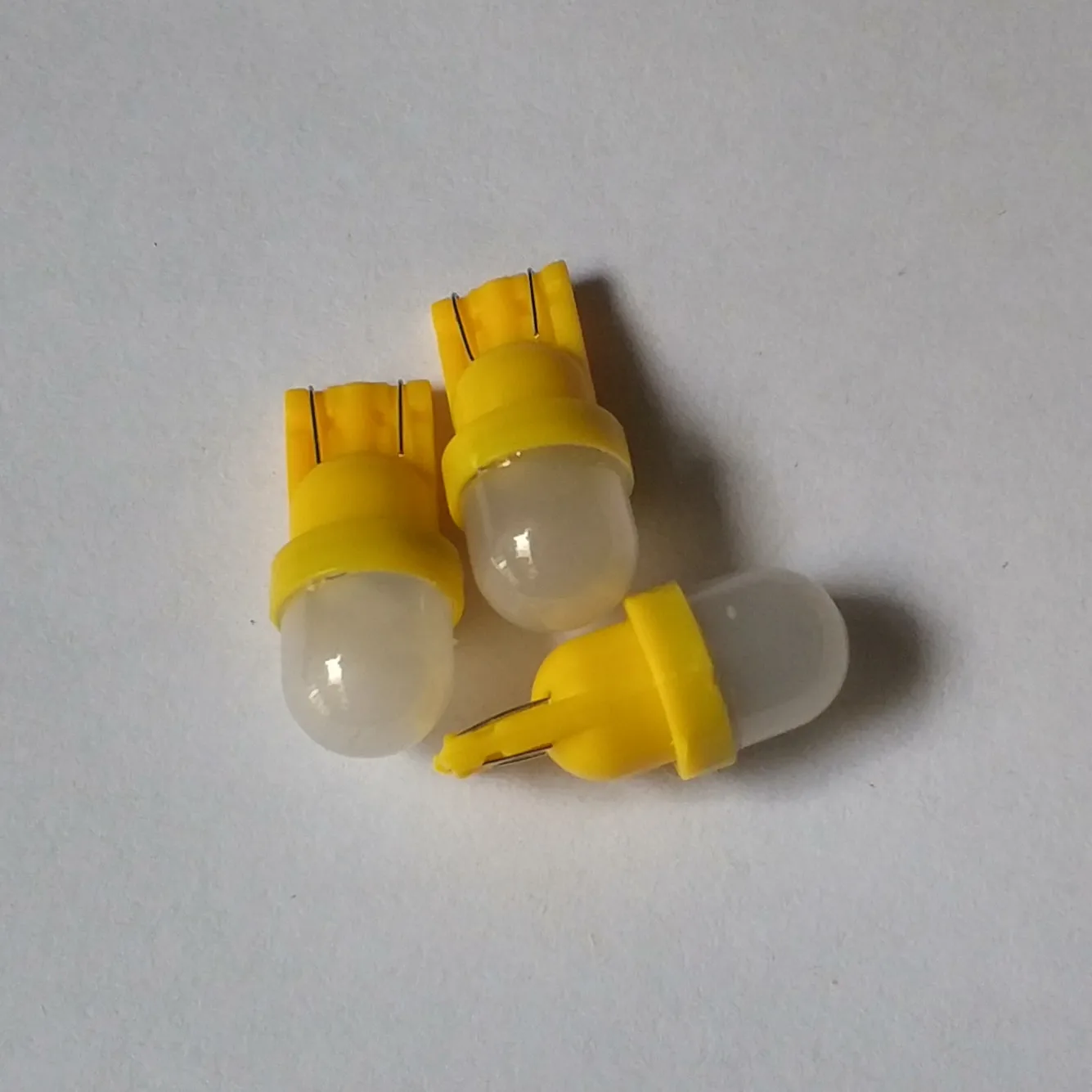 Новейшая, T10 194#555 1 SMD 5050, светодиодный светильник AC6.3v для пинбола, светодиодный головной убор с матовым колпачком, головной убор для игры 6v