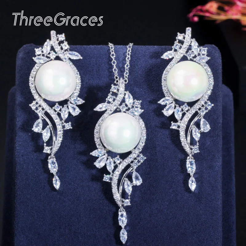 Серьги подвески ThreeGraces элегантные серьги с белым жемчугом и листом из фианита