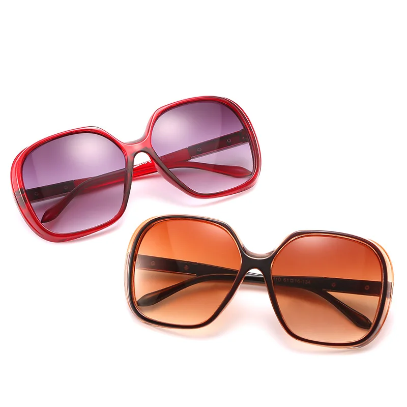 

Fashion Trend Ladies Sunglasses Large Frame Square Toad Mirror New Tourist Sunglasses
