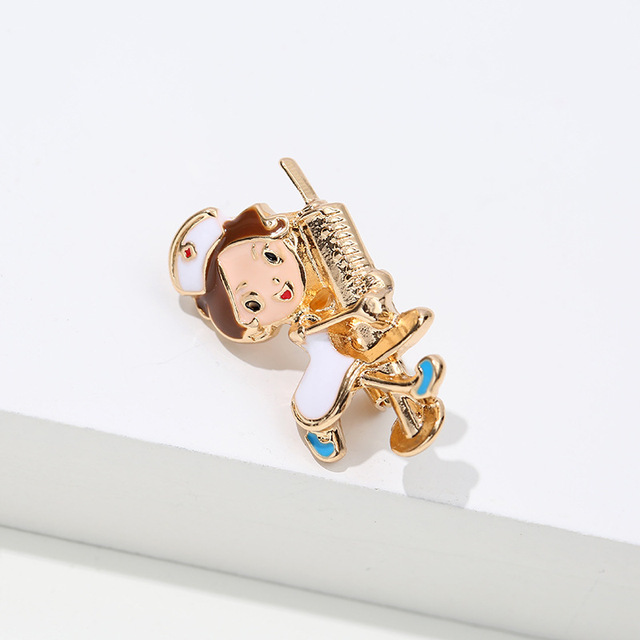 Sale Medical Medicine Brooch Pin Stethoscope Electrocardiogram Heart Shaped Pin Nurse Doctor Backpack Lapel Enamel Jewelry