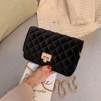 

2020 Net Red Bag Female New Trend Autumn and Winter Korean Version of Wild Fashion Velvet Western Style Chain Messenger Bag