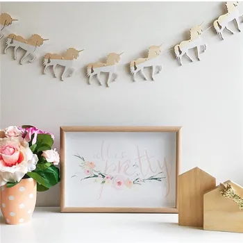 

INS Nordic 10pcs Wooden Unicorn Newborn Baby In The Crib Infant Room Decor Photography Props Baby Bedroom Decoration Pacifying