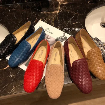 

2020 Ladies brand hand woven muller loafers shoes retro genuine leather weaving round head fat shoes for women comfortable shoe