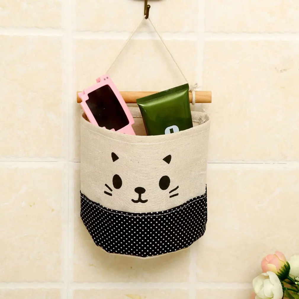 New Creative Cotton Linen Wall Hanging Storage Bag Fashion Plaid Organizers Pouch Debris Storage Bag for Bedroom Bathroom