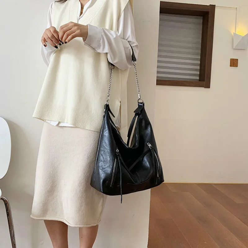 Tassle Women Handbag Female New Retro Fashion Tassel Brand Large Capacity Shoulder Bag Casual Solid Color Chain Crossbody Bag