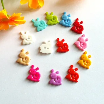 

100 pcs/lot 2 Holes Mixed snails Plastic Buttons Painted Design Decoration Clothing Accessories Sewing Buttons