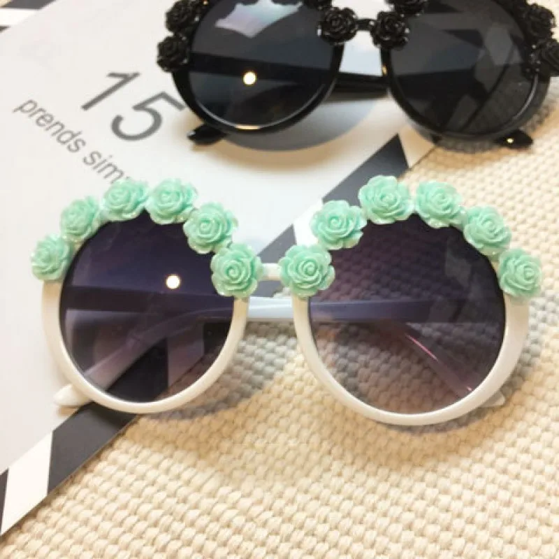 womens ray bans Gorgeous Women Round Sunglasses Crystal Diamond Pearl Handmade Eyewear UV400 Mirror Lens Flower Design Summer Sun Glasses big sunglasses