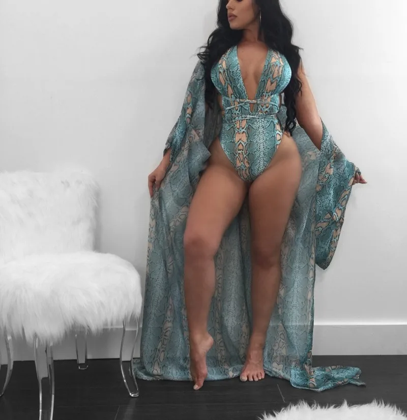 2020 New Bikini One Piece Sexy Swimsuit for Women Swimwear Print One-piece Swimming Suit + Long Beach Cover-up Set Plus Size