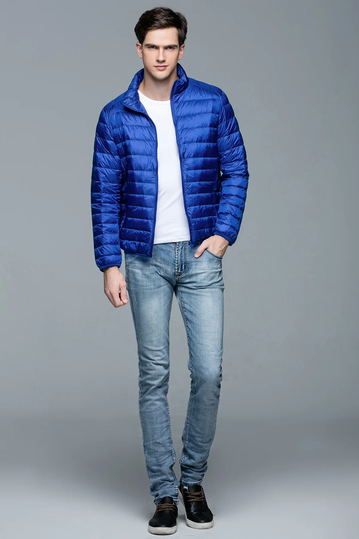 MRMT брендовые осенние зимние Новые мужские куртки светильник с коротким воротником для молодых мужчин светильник пуховое пальто