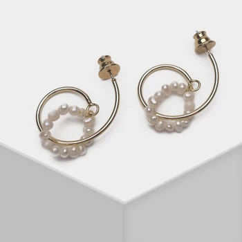

Amorita boutique Geometric design of natural pearl string drop earrings