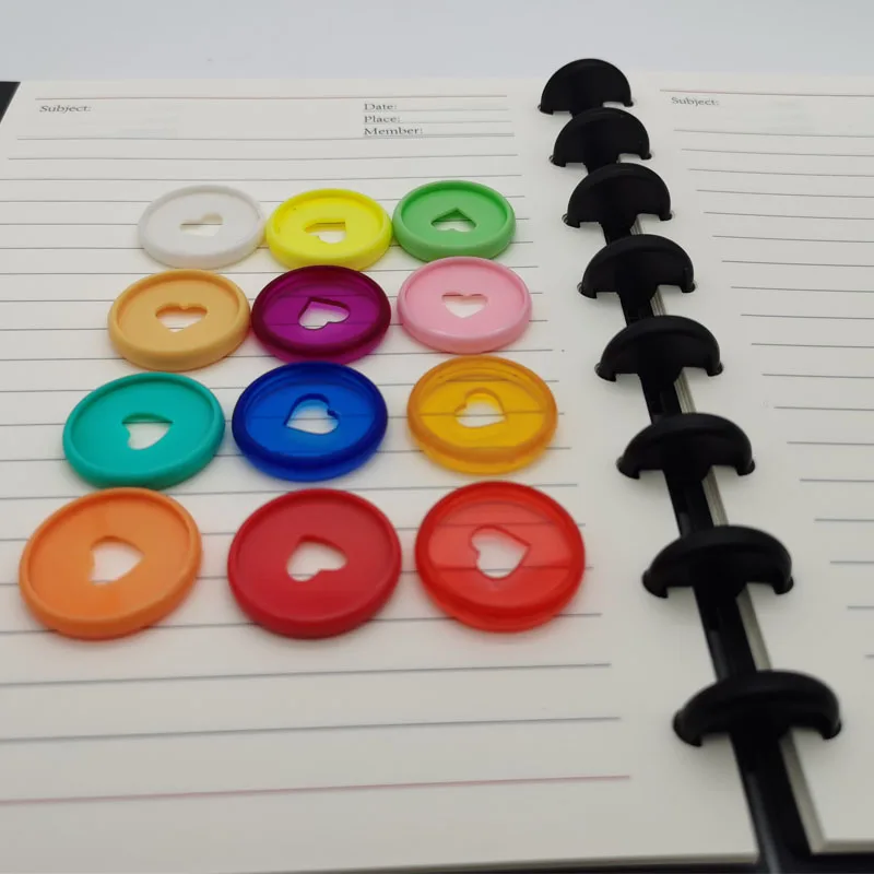 Рисунок 4 - цветные 28 мм отверстия в форме гриба