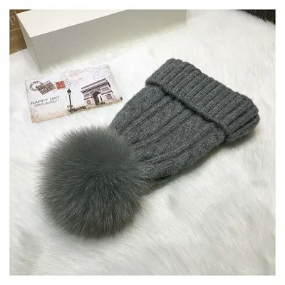 Натуральный мех помпон для девочек, Вязаная Мягкая теплая шапка Skullies Beanies, зимняя женская шапка с помпонами, женская шапка