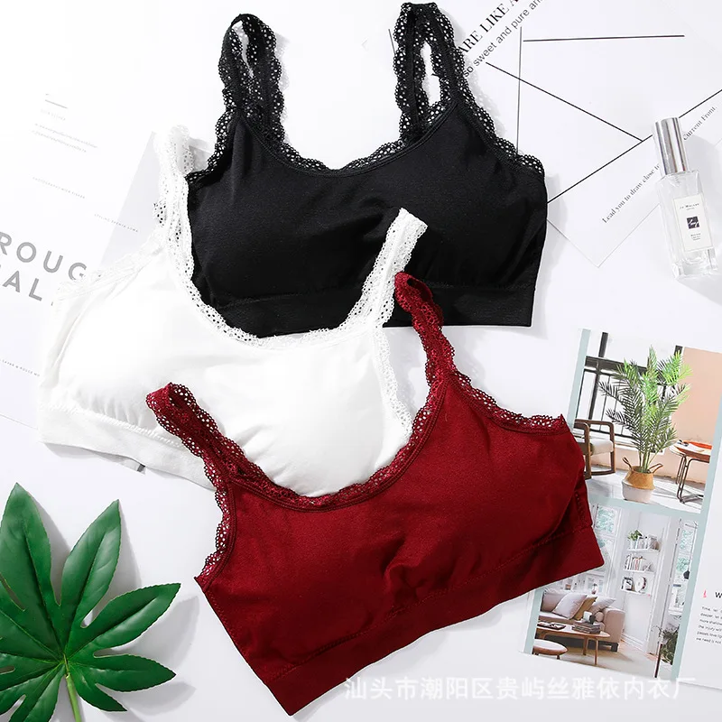 

Lady Sleep Sports Bra with Seamless Lace render