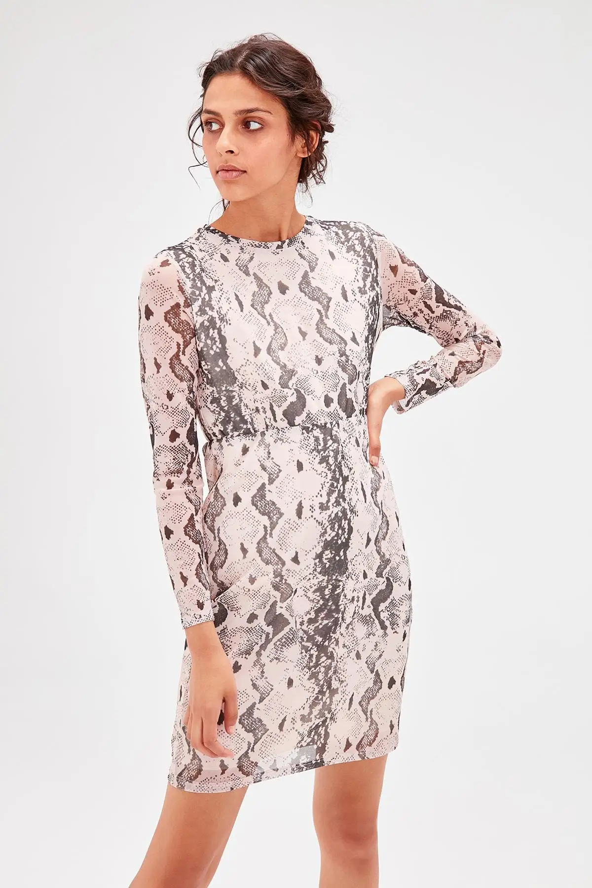 

Trendyol Gray Printed Knitted Dress TWOAW20EL0994