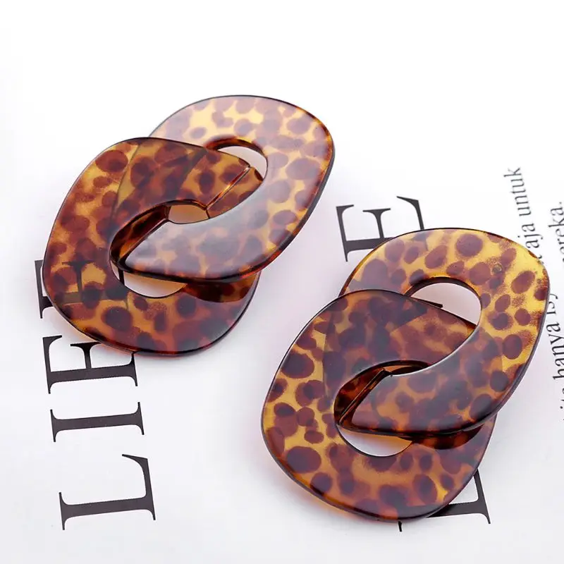 

Leopard Acrylic Resin Double Hoop Chain Earrings Tortoiseshell Fashion Jewelry