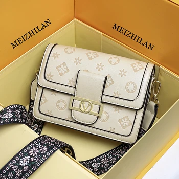 

Female Bag 2020 Fashion Retro Small Square Bags Niche Design Shoulder Messenger Bag High Quality Embossed Chain Bags Louis Bags