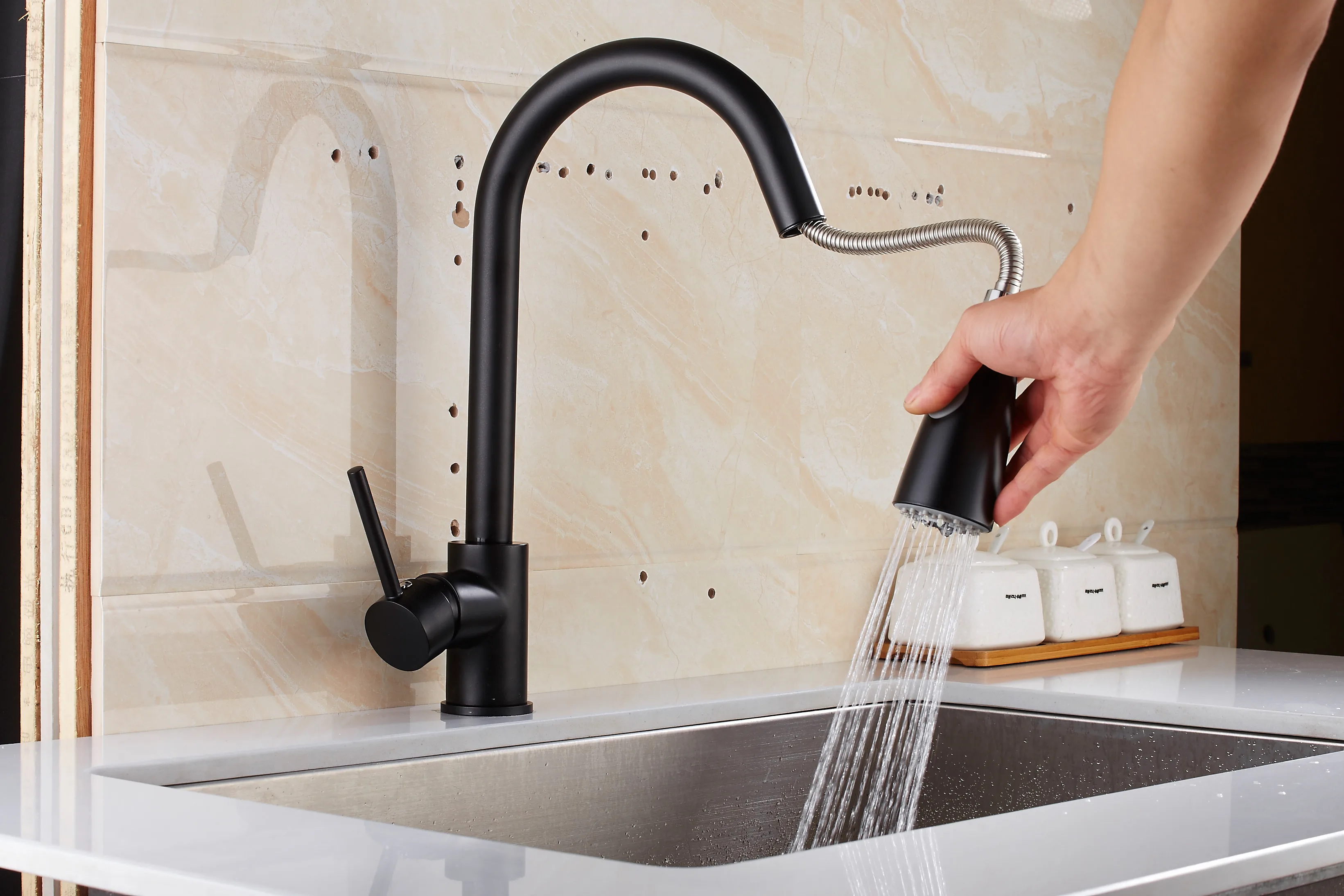 FOHEEL Pull Out Kitchen Schwarz Küche Armaturen Einzigen Griff Tap Einzel Loch Griff Swivel 360 Grad Wasser Mischbatterie tippen FOHEEL Pull Out Kitchen Schwarz Küche Armaturen Einzigen Griff Tap Einzel Loch Griff Swivel 360 Grad Wasser Mischbatterie tippen