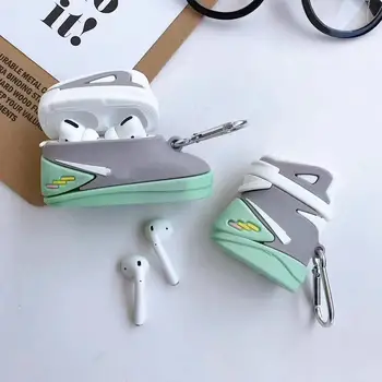 

Dropshipping Retro 3D Sneaker Model air pod 2 case Airpod PRO case Keychain Bag Box Pendant Couple doll accessory fluorescence
