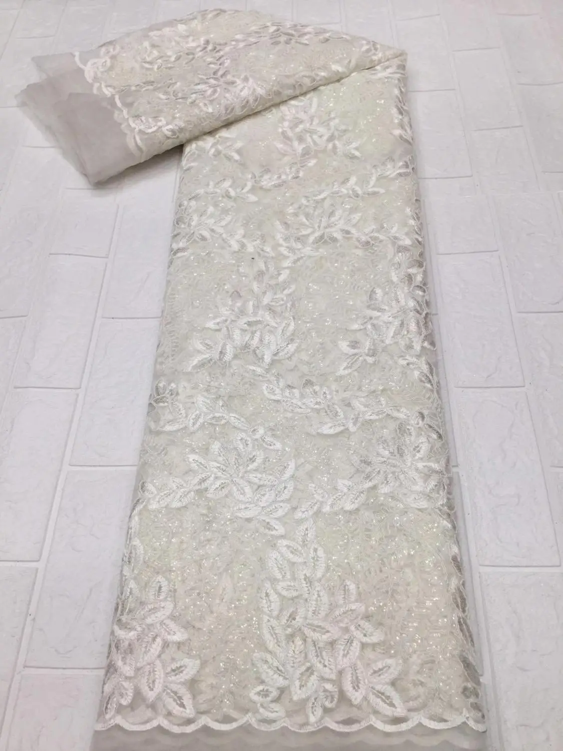 

Embroidered tulle sequined lace fabric 5 yards 2020 new French luxury lace fabric XC-8111E