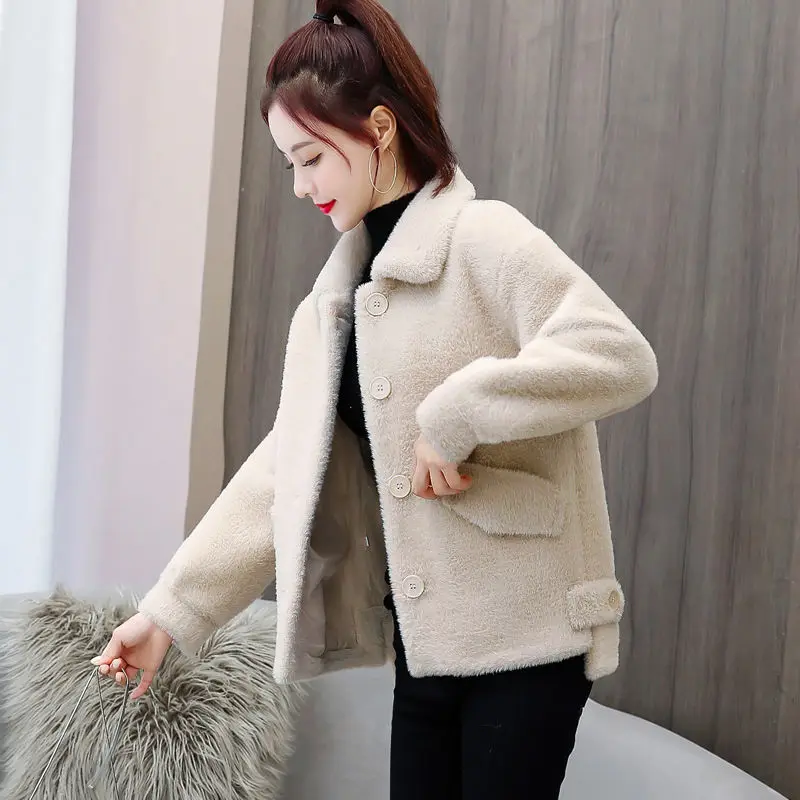 Women's imitation mink down jacket women's short section 2019 autumn and winter new foreign style small man thick warm plush sh