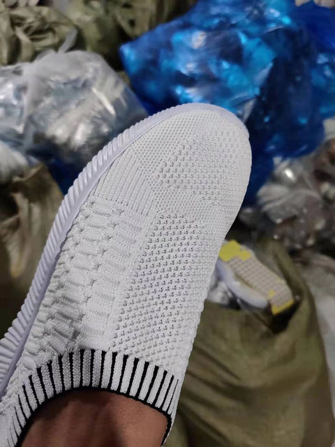 Shoes Woman 2022 Solid Women Sneakers Casual Vulcanized Shoes Women Sneakers Socks Shoes Plus Size Tenis Feminino Flats