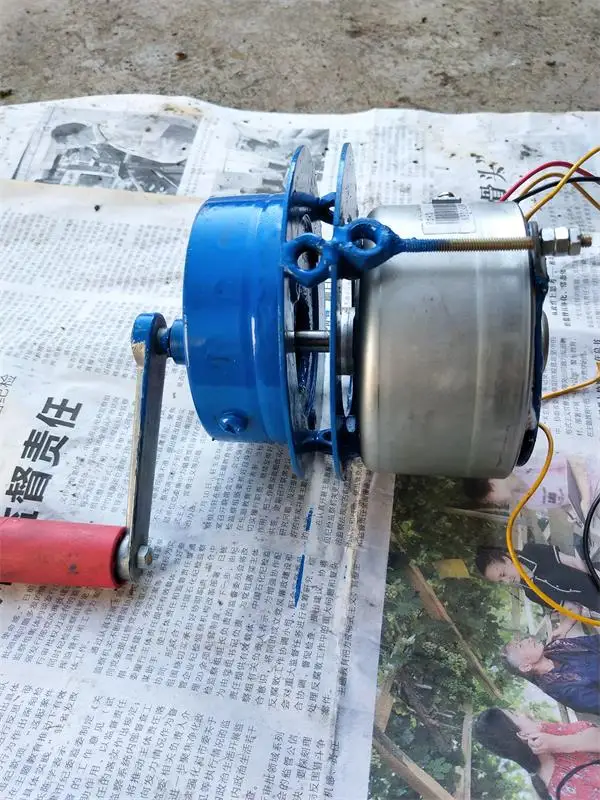 Ручной генератор 300 Ватт наружное аварийное освещение Зарядка телефона