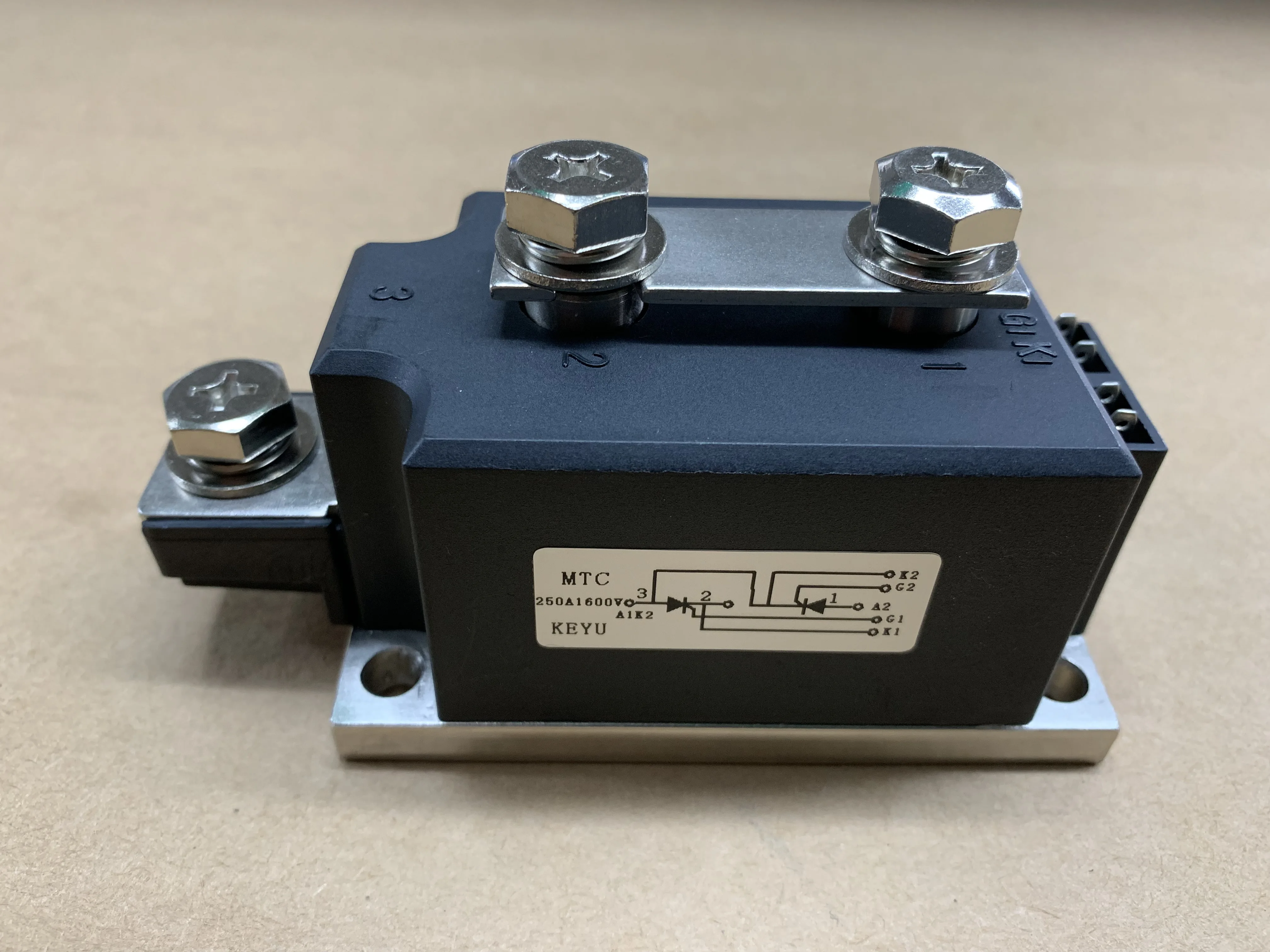 Контрольный тиристорный модуль MTC250A1600V MTC250A-16 MTC250A